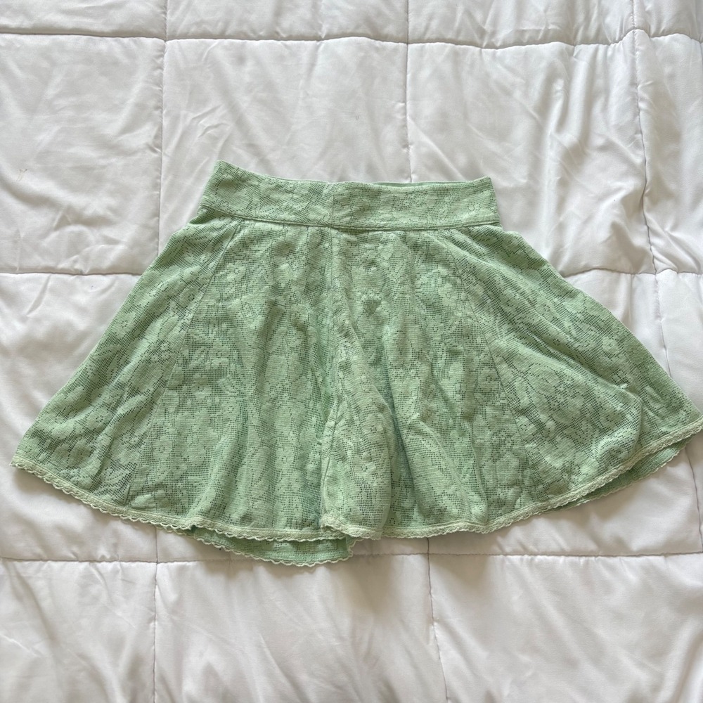 Kimchi Blue Mini Skirt Womens 0 Green Lace Skater Floral Crochet Feminine Dainty